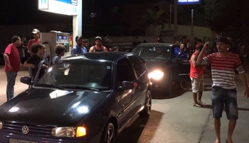 Peso no bolso: Moradores de Água Boa protestam contra os valores dos combustíveis na cidade