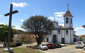 Prefeitura de Diamantina incentiva adoção de praças para revitalização