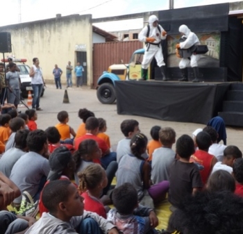 Caravana &quot;Na Rota do Resíduo&quot; promove ações educativas em Ferros