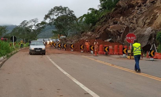 Minas tem ao menos 28 trechos de estradas fechadas ou parcialmente interditadas