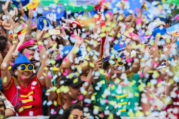 ESPECIAL DE CARNAVAL: Confira dicas de moda para você arrasar na folia 2020!