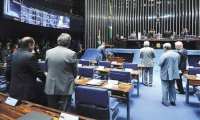 Fim do fator previdenciário faz trabalhador ficar mais perto do teto da aposentadoria