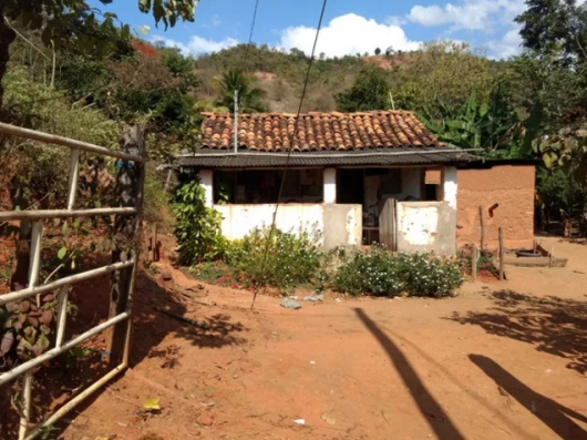 Três pessoas são assassinadas a tiros na zona rural de Virgolândia