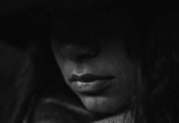 Mulher vítima de violência terá prioridade em programa habitacional