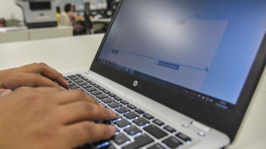 MEC autoriza aulas online no ensino superior até dezembro
