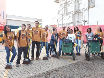 PARCERIA SOLIDÁRIA: Setor de Limpeza ganha reforço especial pós-folia de Carnaval