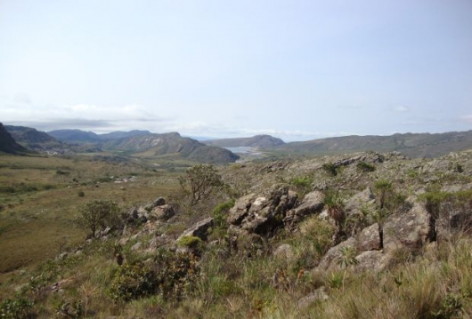 Bombeiros buscam por casal desaparecido na Serra do Cipó