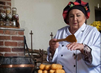 Morre em Santa Maria de Itabira a Tia Eliana, fundadora da rede de lanchonetes que leva o seu nome