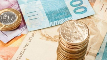EXPECTATIVA: Câmara aprova prazo até 2016 para renegociação de dívidas de Estados