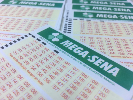 Mega-Sena pode pagar R$ 5,5 milhões nesta quarta-feira
