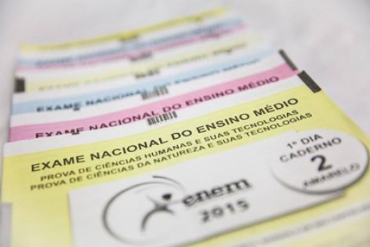 Atenção: Estudantes têm até hoje para se inscrever no Enem; prazo para pagar taxa é até dia 25