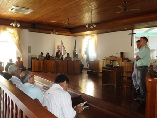 EMATER Guanhães apresenta relatório anual de trabalhos