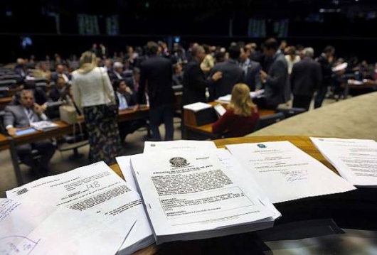 Reforma Política: Câmara limita doações e fixa teto de gastos de campanha eleitoral