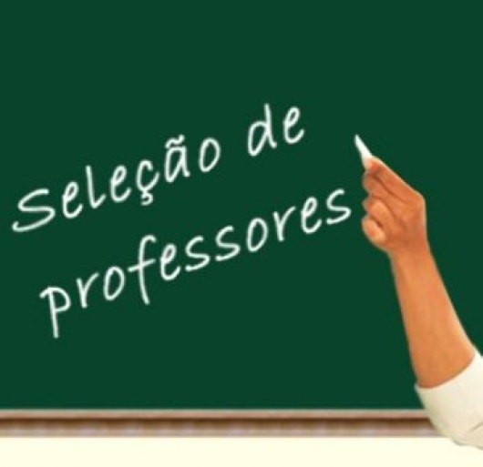 Oportunidade em São João Evangelista: abertas 13 vagas para professores substitutos e temporários no IFMG