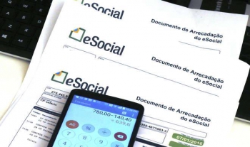 BRASIL: Empregador doméstico tem até sexta para pagar guia de julho do eSocial