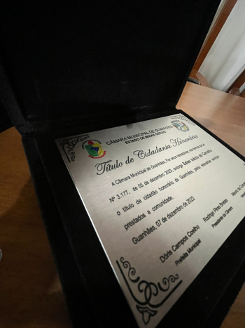 Mais de 20 membros da comunidade guanhanense recebem Título de Cidadão Honorário em sessão solene na Câmara